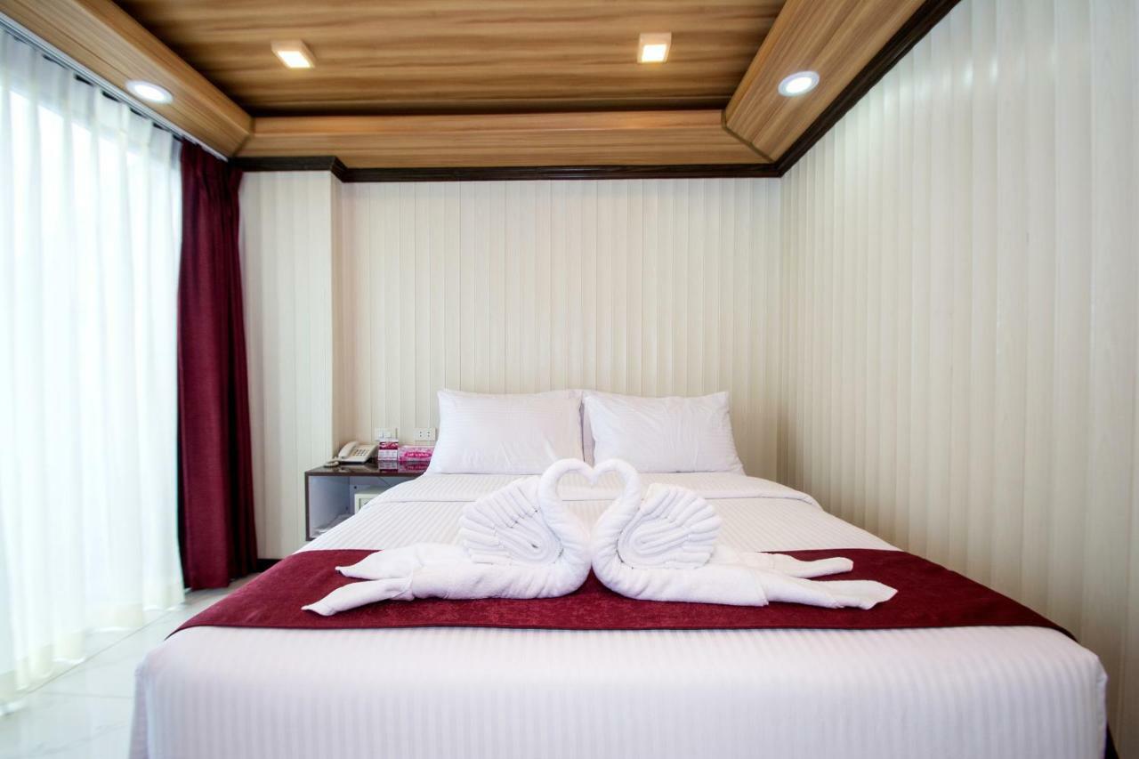 Resort Diamond Water Edge 3*
