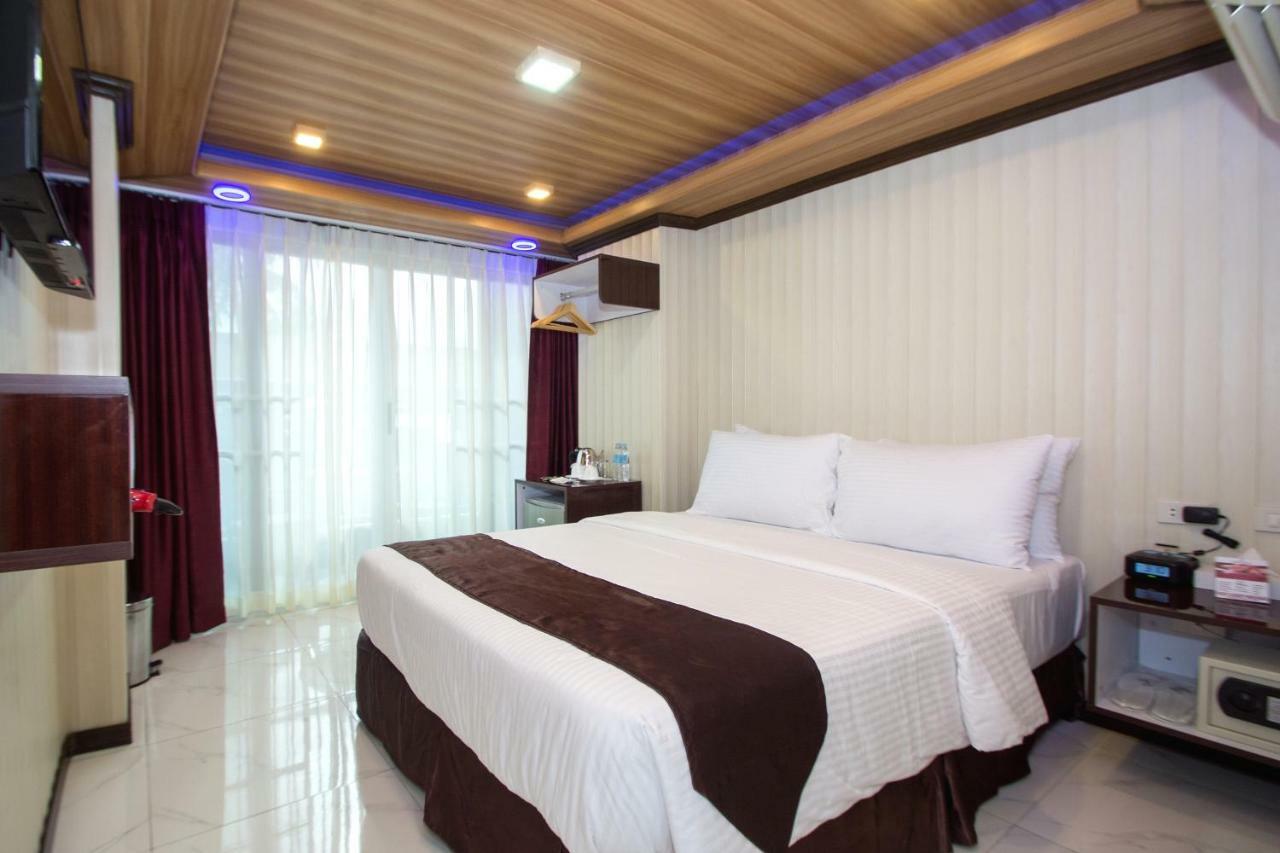 Diamond Water Edge Resort Balabag (Boracay)