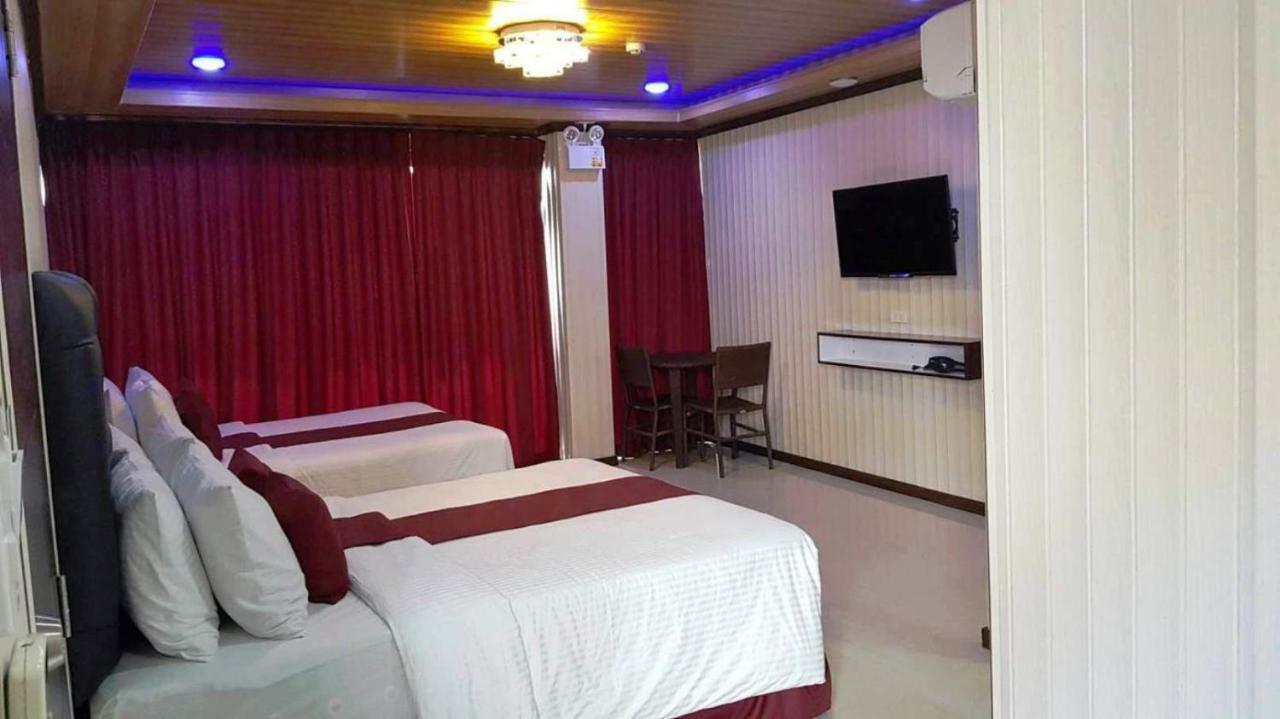Resort Diamond Water Edge 3*